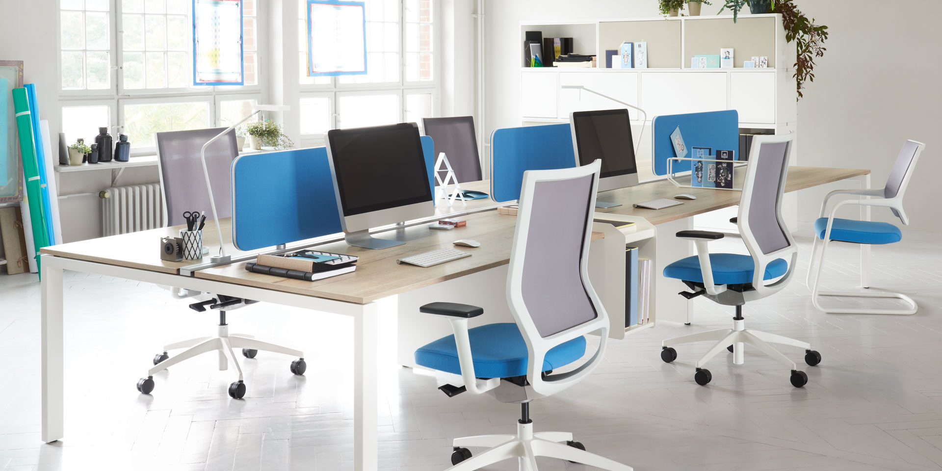 Montaje de escritorios y oficinas